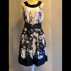 Great floral party dress for summer!